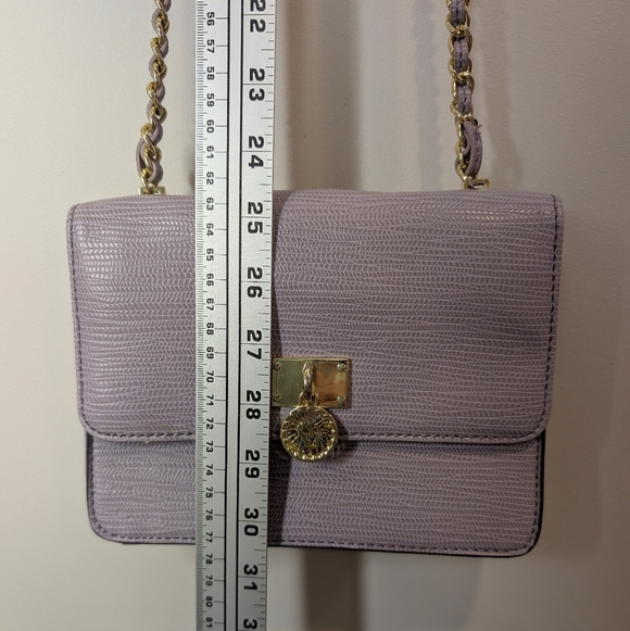 Anne Klein Lavender Textured Crossbody Bag Gold Chain Medallion - Picture 11 of 14
